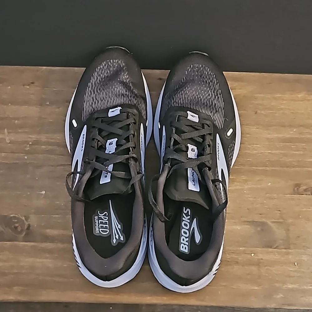 NIB Brooks Launch GTS 9 W10 Black/Purple - Picture 5 of 11